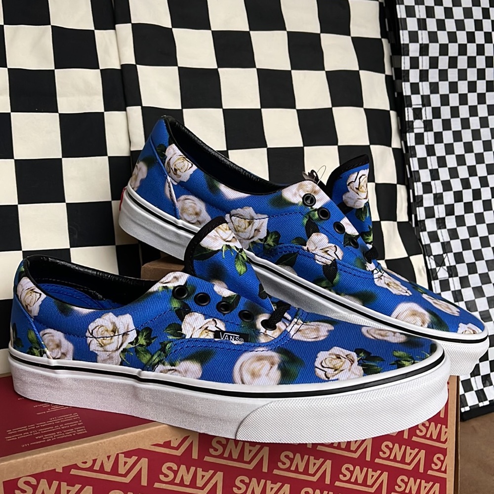 Vans Men’s Era Romantic Floral Lapis Blue sneakers - Picture 6 of 16